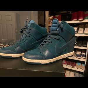 Nike sky high dunks